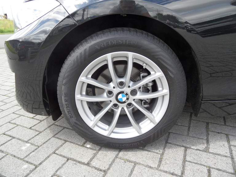 BMW BMW