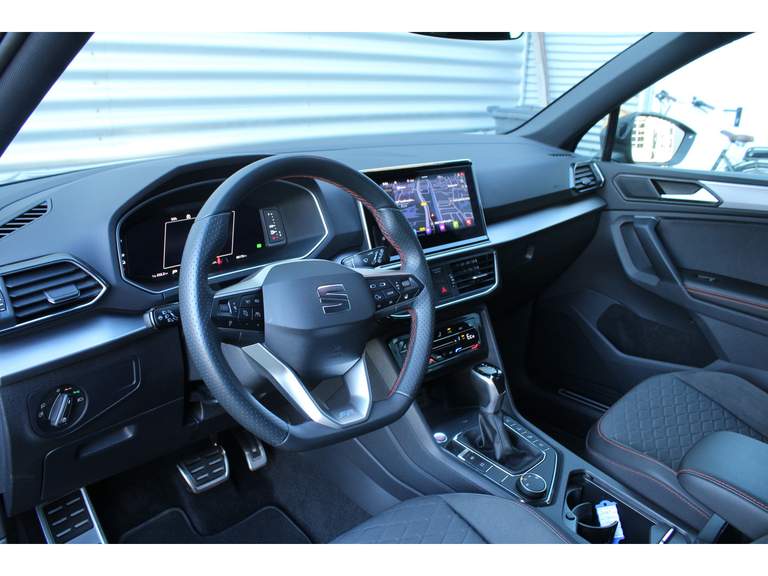 SEAT SEAT