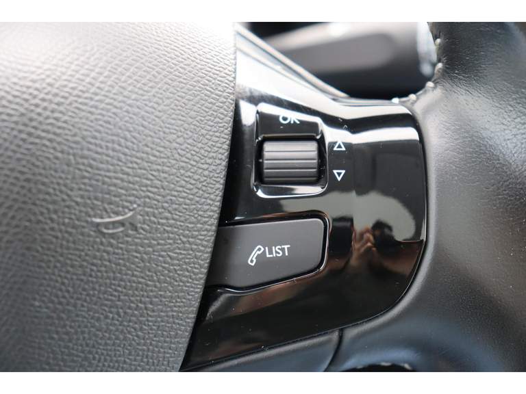 Peugeot Peugeot