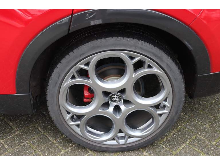 Alfa Romeo Alfa Romeo