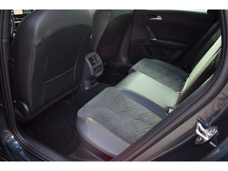 SEAT SEAT
