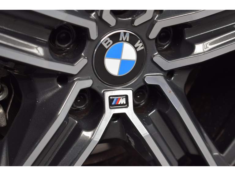 BMW BMW