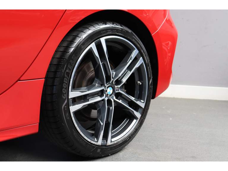BMW BMW