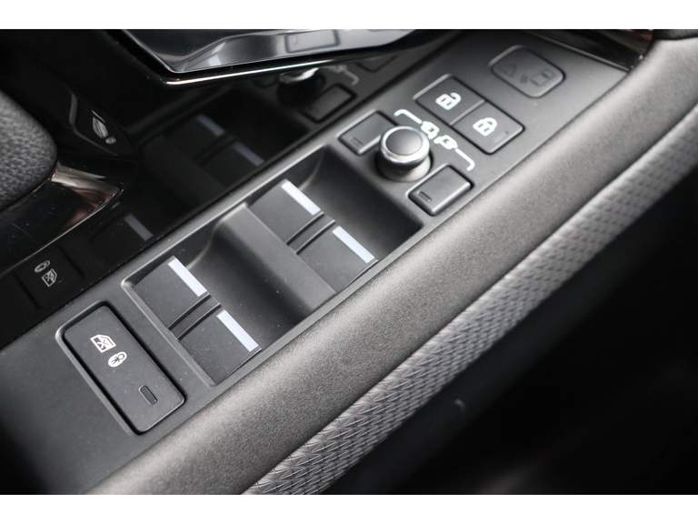Land Rover Land Rover