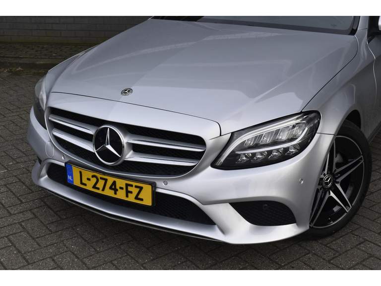 Mercedes-Benz Mercedes-Benz