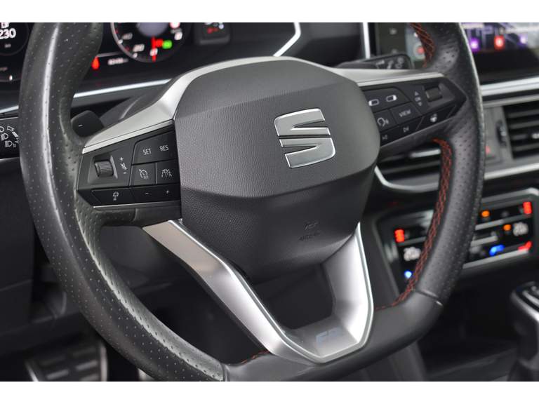SEAT SEAT