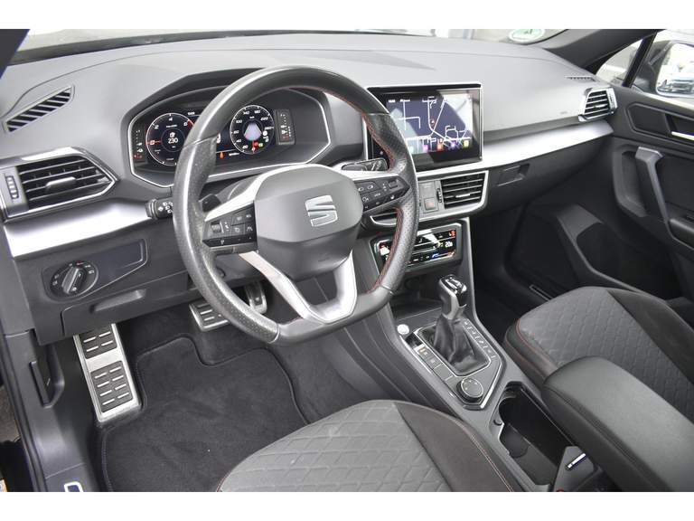 SEAT SEAT