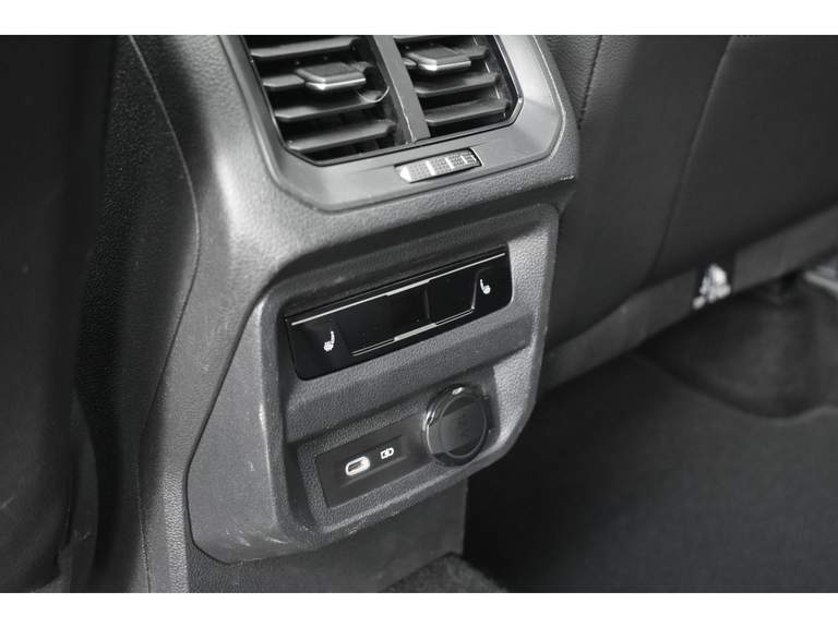SEAT SEAT