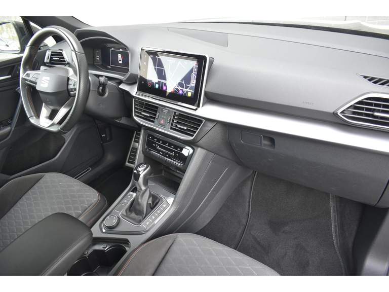 SEAT SEAT