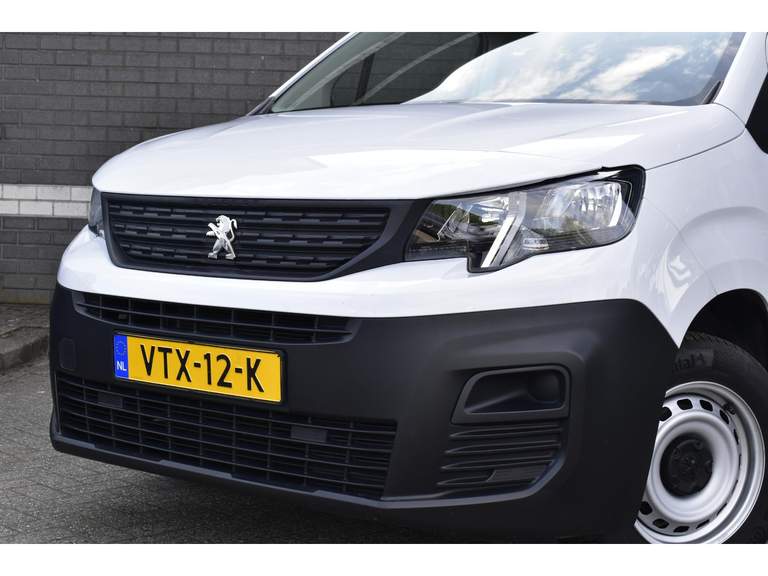 Peugeot Peugeot