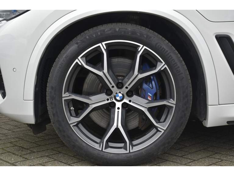 BMW BMW