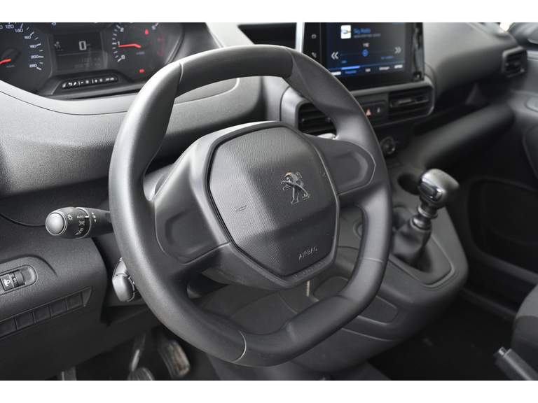 Peugeot Peugeot