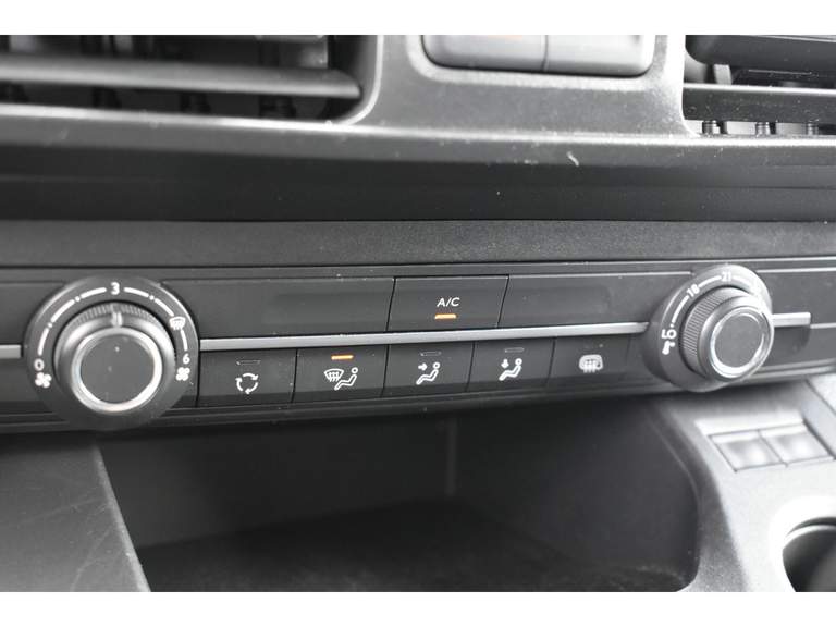 Peugeot Peugeot