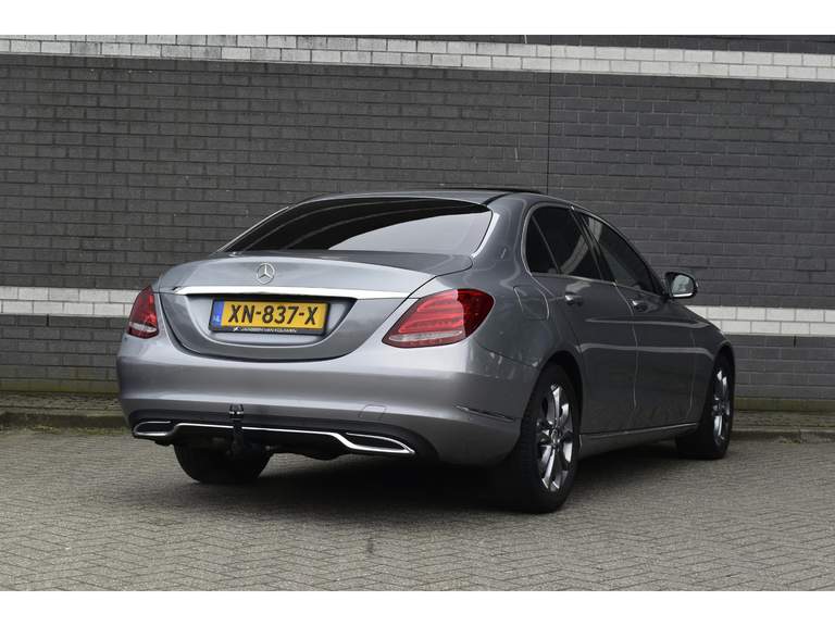 Mercedes-Benz Mercedes-Benz