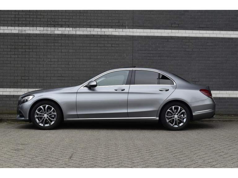 Mercedes-Benz Mercedes-Benz