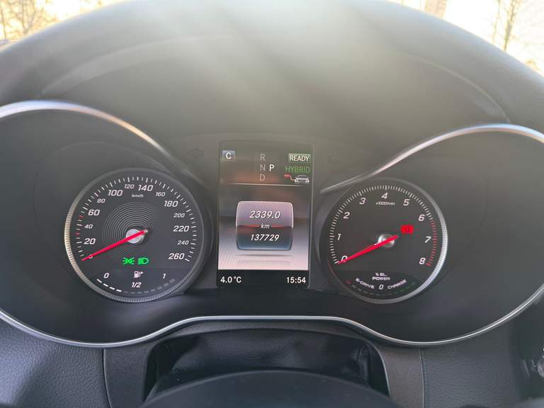 Mercedes-Benz Mercedes-Benz