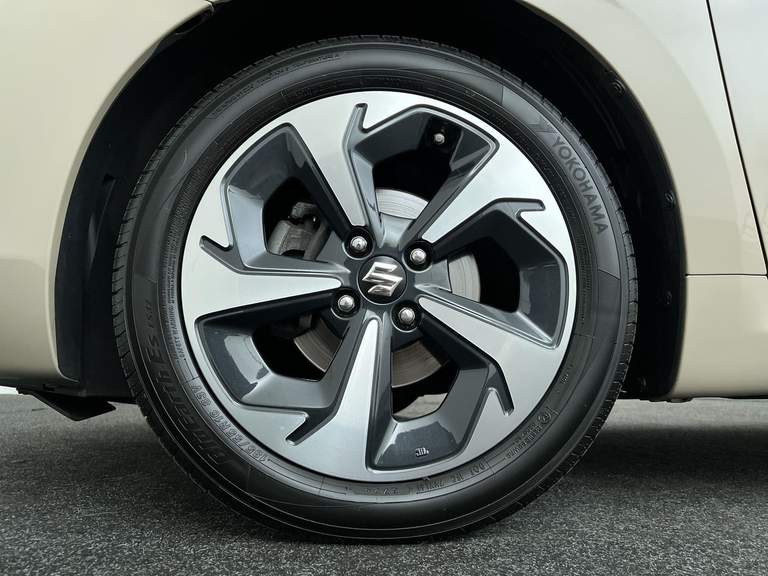 Suzuki Suzuki