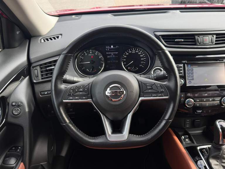 Nissan Nissan