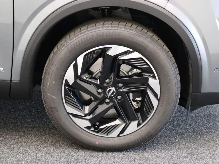 Nissan Nissan