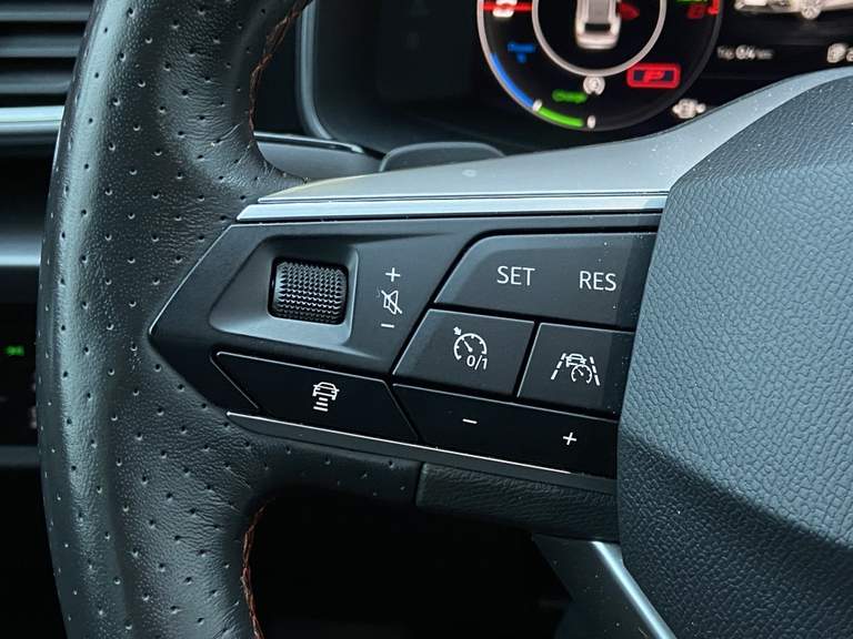 SEAT SEAT