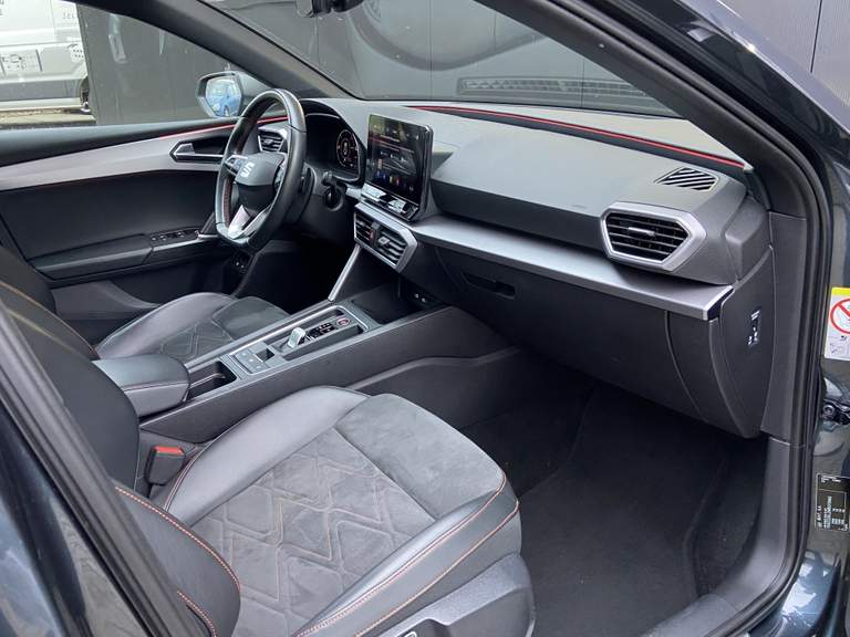 SEAT SEAT