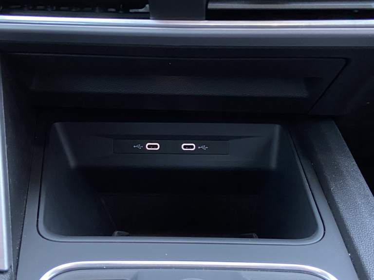 SEAT SEAT