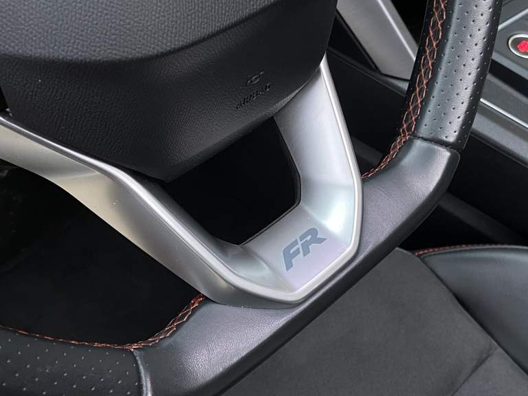 SEAT SEAT