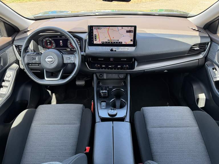 Nissan Nissan