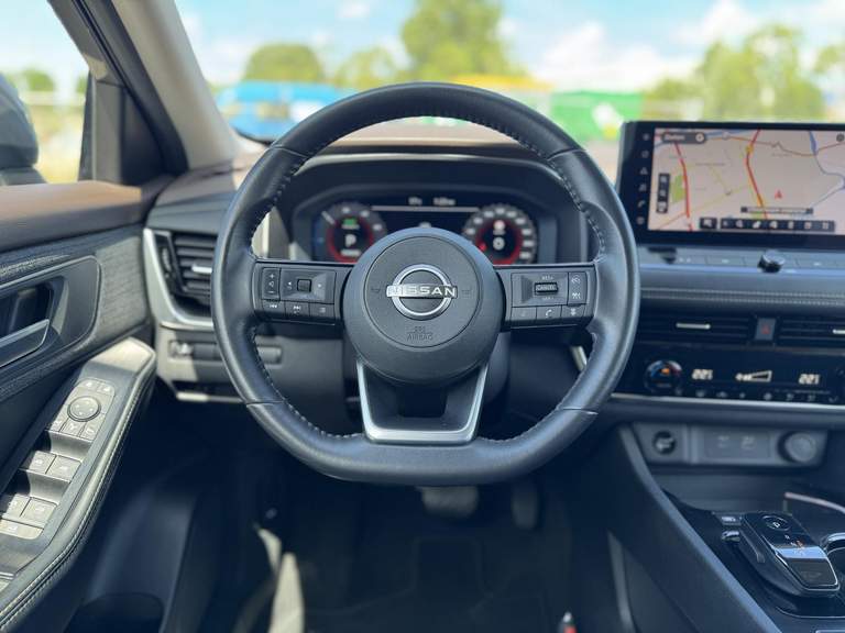 Nissan Nissan