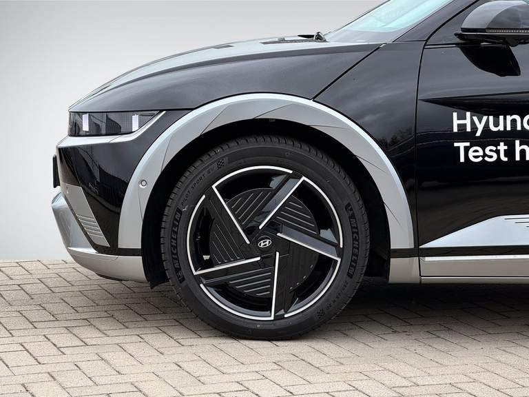 Hyundai Hyundai