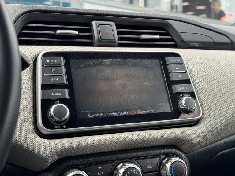 Nissan Nissan