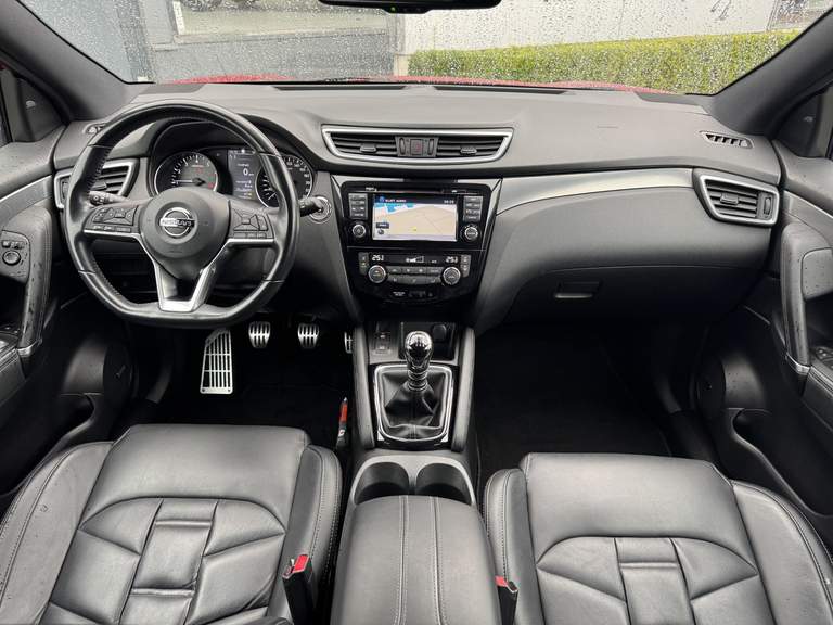 Nissan Nissan