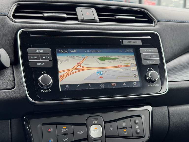 Nissan Nissan