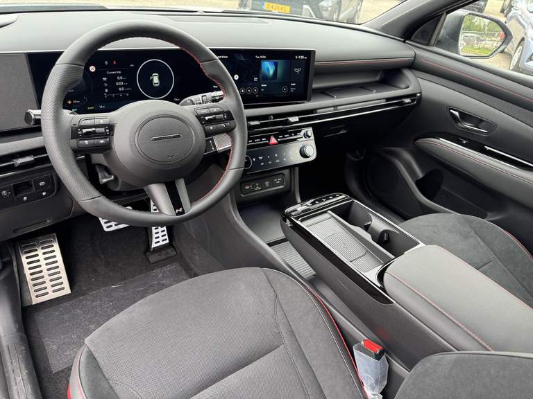 Hyundai Hyundai