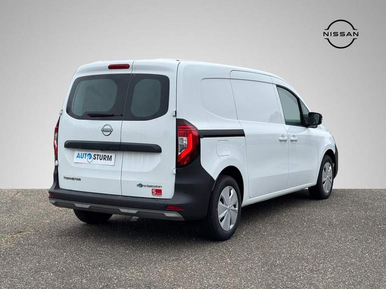 Nissan Nissan