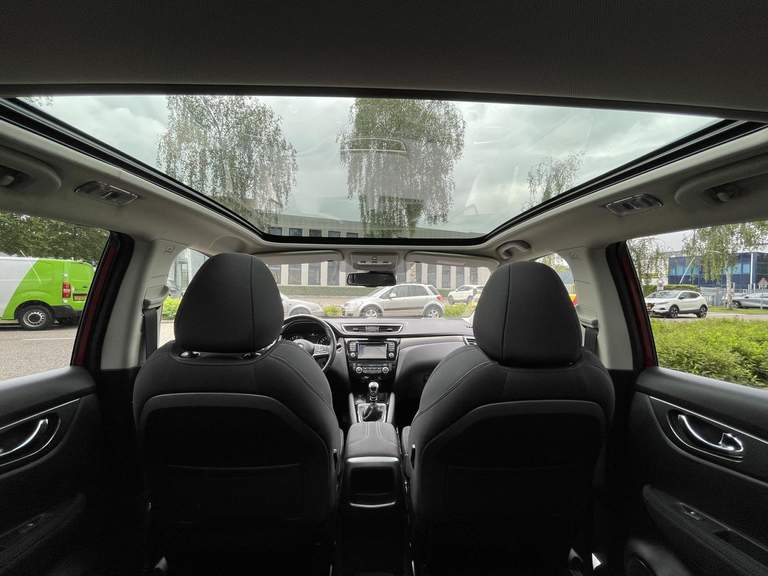 Nissan Nissan
