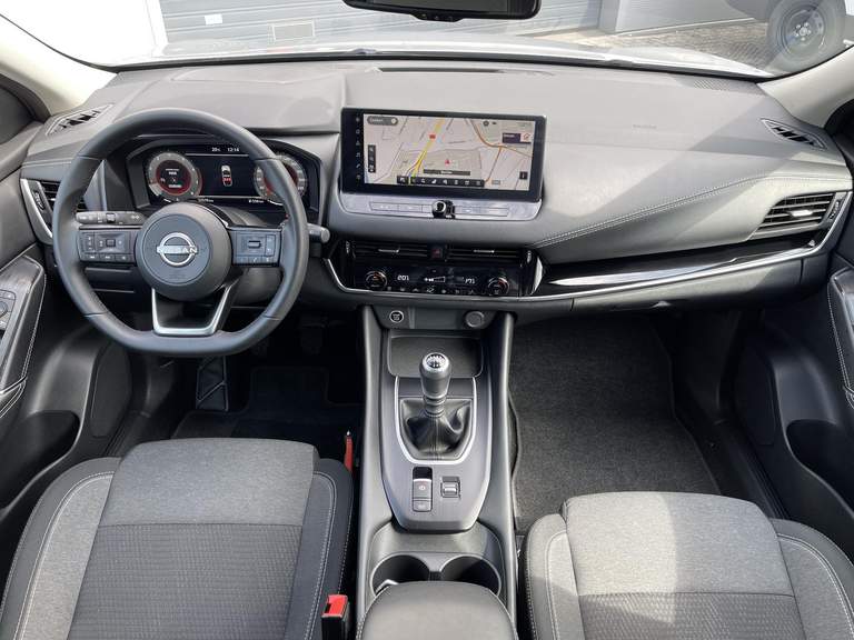 Nissan Nissan
