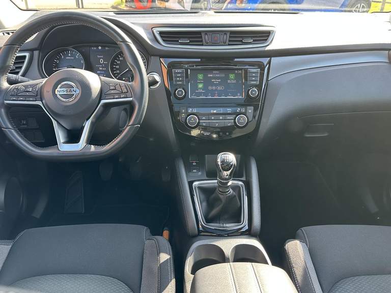 Nissan Nissan