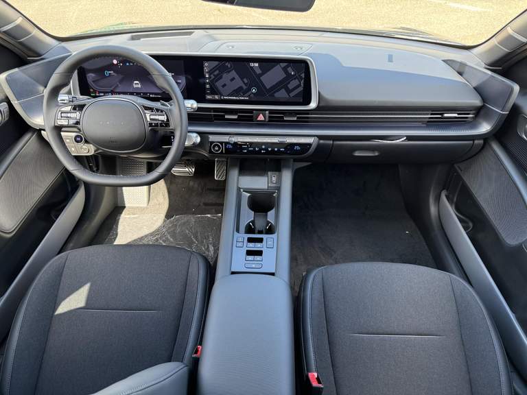 Hyundai Hyundai