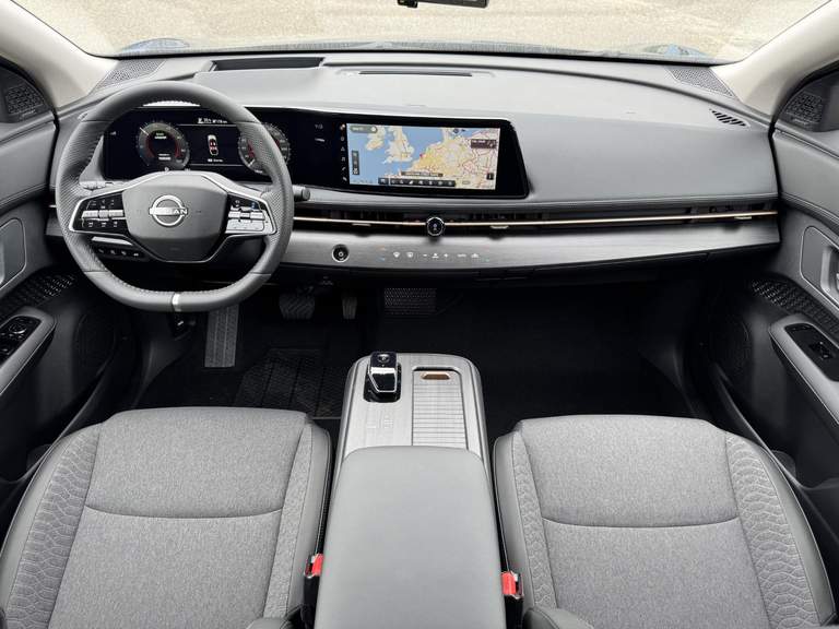 Nissan Nissan
