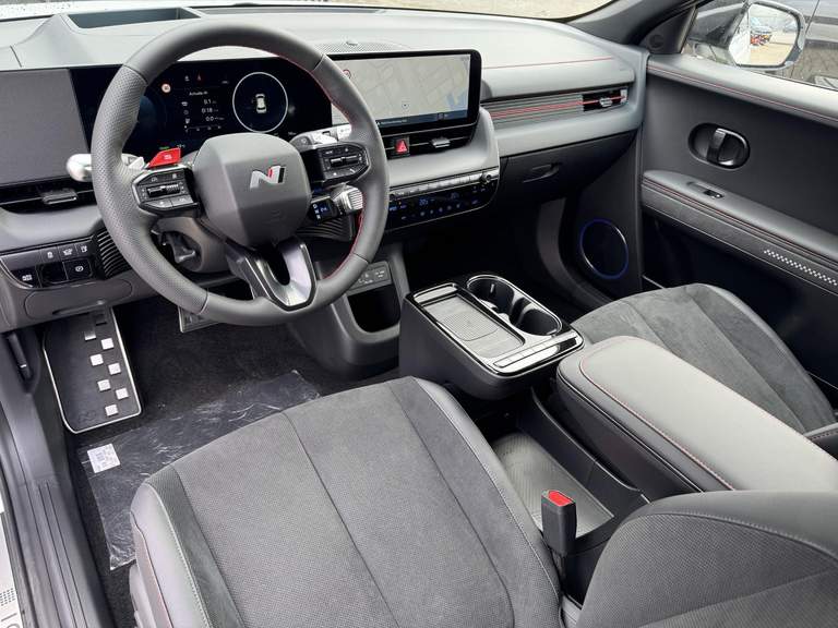 Hyundai Hyundai
