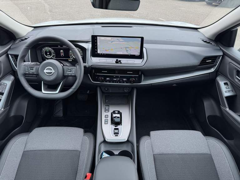 Nissan Nissan