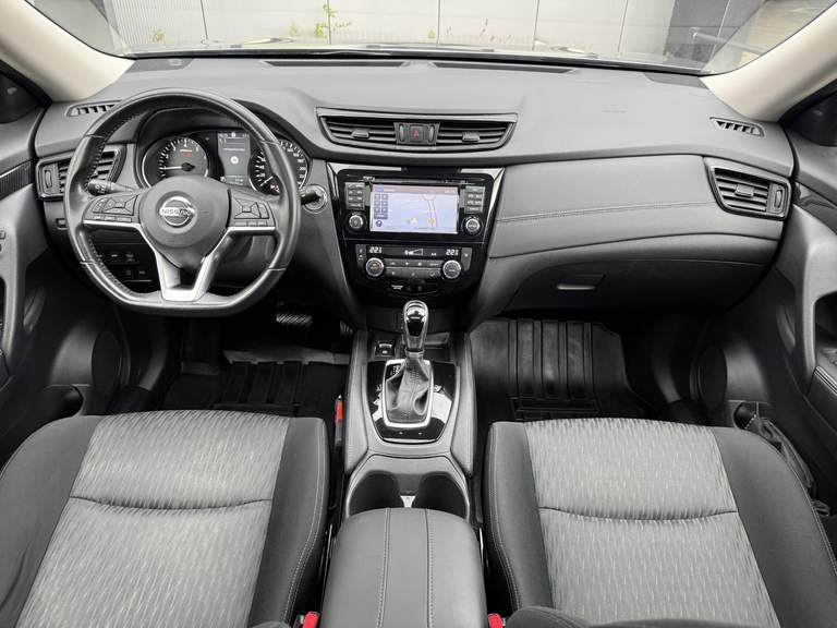 Nissan Nissan