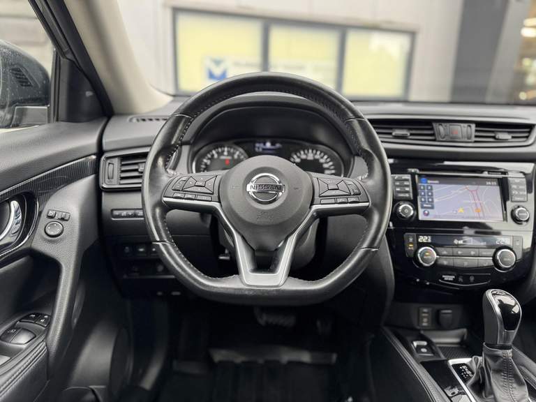 Nissan Nissan
