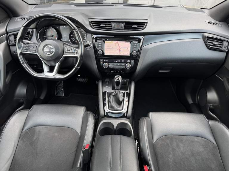 Nissan Nissan