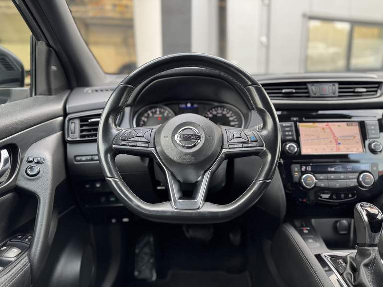 Nissan Nissan