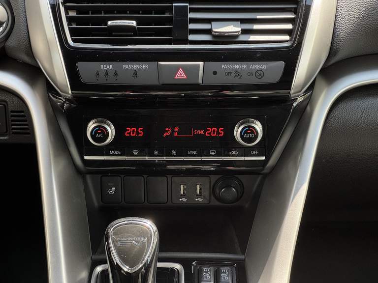 Mitsubishi Mitsubishi