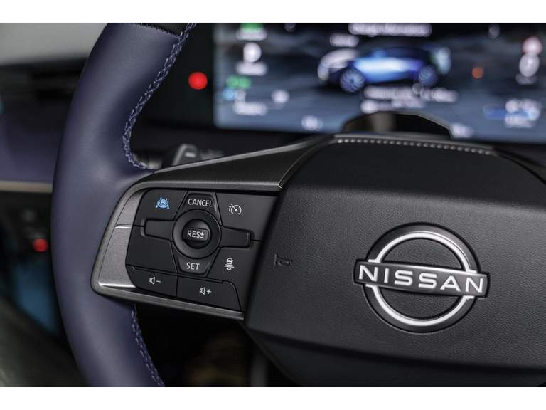 Nissan Nissan