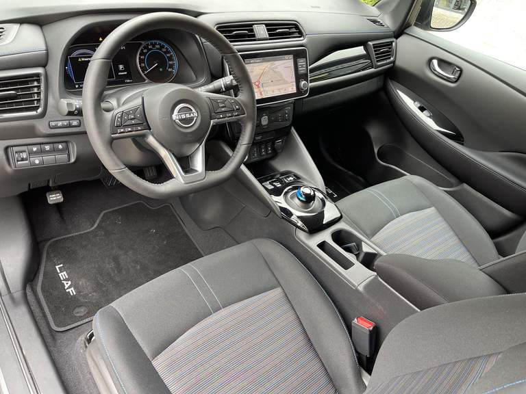 Nissan Nissan