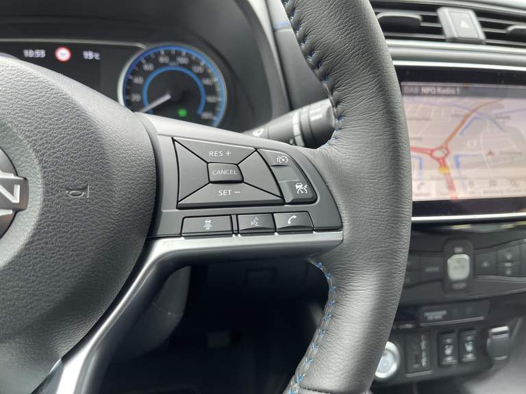 Nissan Nissan